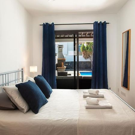Casa Marlay Spacious, Heated Pool, Bbq & Fast Wi-Fi Only 15 Minutes Walk To Town Playa Blanca  Extérieur photo
