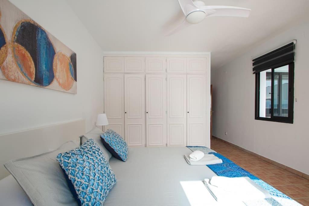 Casa Marlay Spacious, Heated Pool, Bbq & Fast Wi-Fi Only 15 Minutes Walk To Town Playa Blanca  Extérieur photo