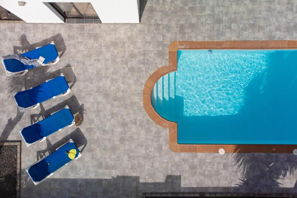Casa Marlay Spacious, Heated Pool, Bbq & Fast Wi-Fi Only 15 Minutes Walk To Town Playa Blanca  Extérieur photo