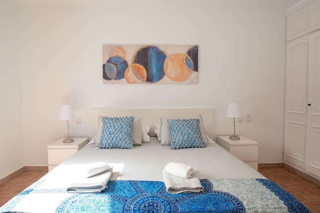 Casa Marlay Spacious, Heated Pool, Bbq & Fast Wi-Fi Only 15 Minutes Walk To Town Playa Blanca  Extérieur photo