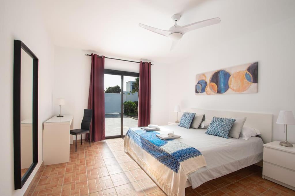 Casa Marlay Spacious, Heated Pool, Bbq & Fast Wi-Fi Only 15 Minutes Walk To Town Playa Blanca  Extérieur photo