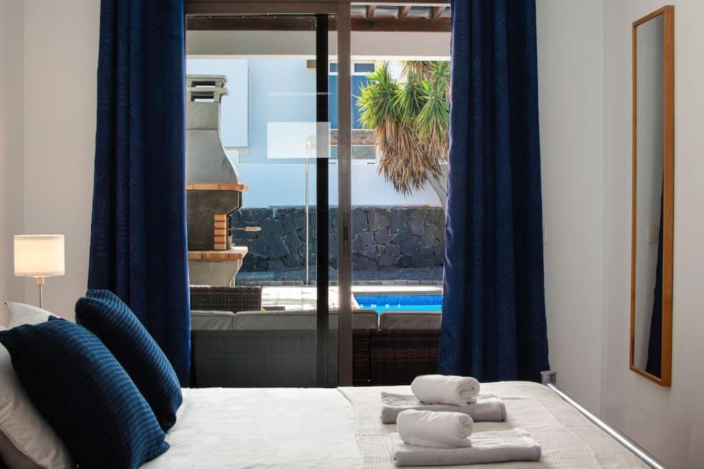 Casa Marlay Spacious, Heated Pool, Bbq & Fast Wi-Fi Only 15 Minutes Walk To Town Playa Blanca  Extérieur photo