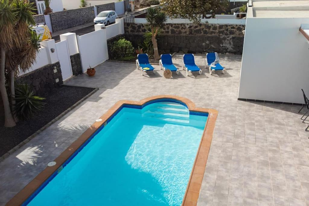 Casa Marlay Spacious, Heated Pool, Bbq & Fast Wi-Fi Only 15 Minutes Walk To Town Playa Blanca  Extérieur photo