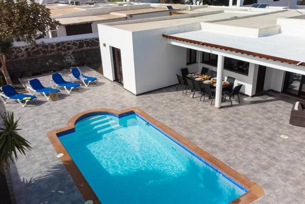 Casa Marlay Spacious, Heated Pool, Bbq & Fast Wi-Fi Only 15 Minutes Walk To Town Playa Blanca  Extérieur photo