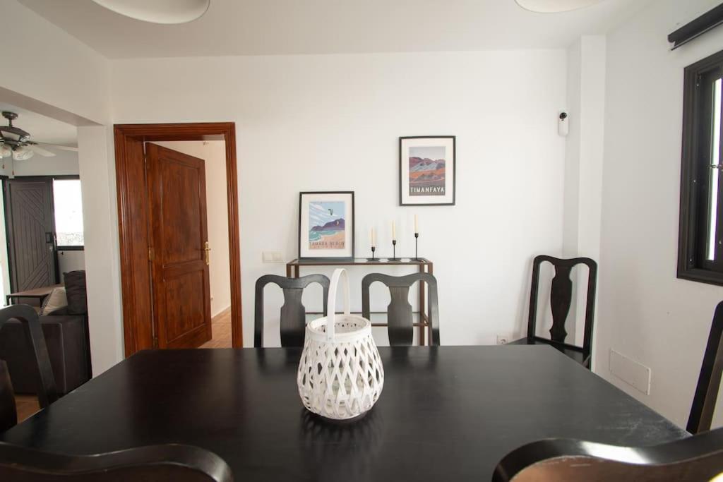 Casa Marlay Spacious, Heated Pool, Bbq & Fast Wi-Fi Only 15 Minutes Walk To Town Playa Blanca  Extérieur photo