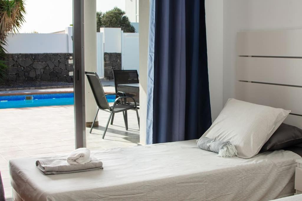 Casa Marlay Spacious, Heated Pool, Bbq & Fast Wi-Fi Only 15 Minutes Walk To Town Playa Blanca  Extérieur photo